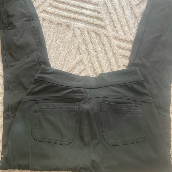 Athleta Headlands Hybrid Cargo II Tights - aspen olive - Picture 5 of 10